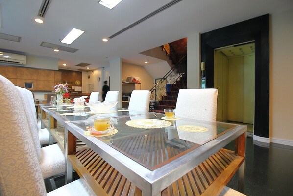 Dining - OYO 1002 Pinklao Resort (Bangkok)