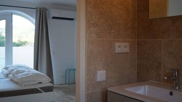 House | Bathroom | Shower