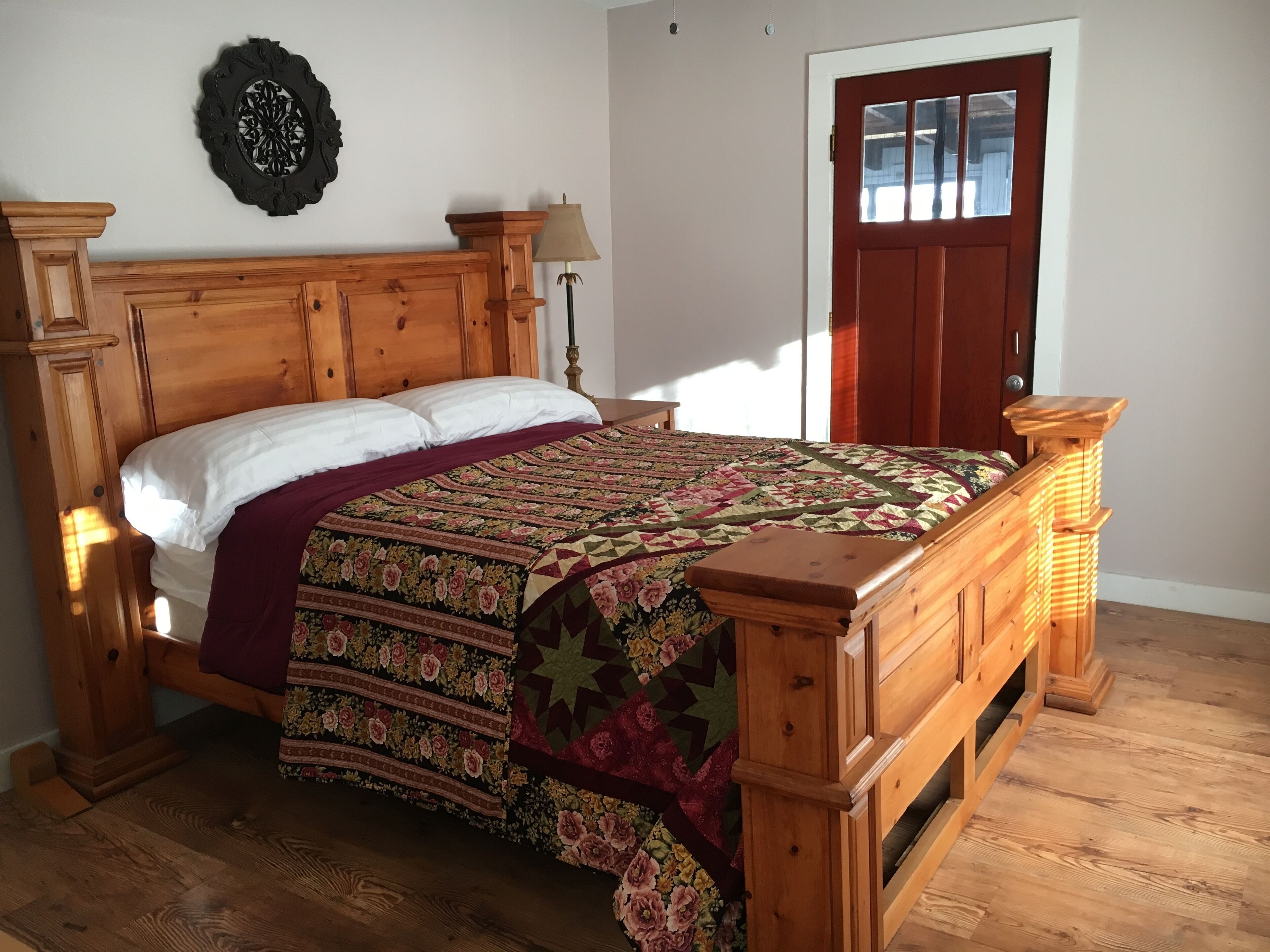 3 chambres, bureau, fer et planche à repasser, Wi-Fi gratuit