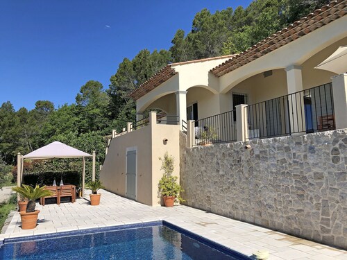 Top! Beautiful Villa With 4 Suites, Heated Private Pool, Panoramic View