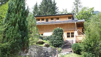 Chalet | Exterior