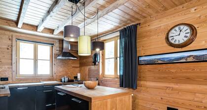 Idyllic Chalet in Kaprun near Ski Area