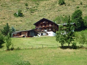 Exterior - Cozy Apartment in Gmünd near Ski Area (Gerlos)