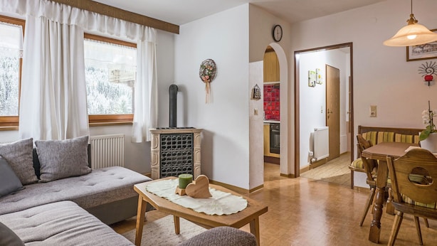 Living room - Cozy Apartment in Gmünd near Ski Area (Gerlos)