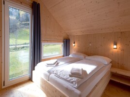 Chalet | 4 bedrooms, individually furnished