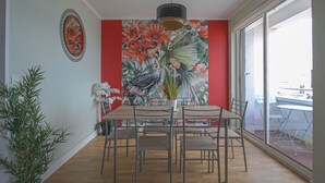 Unclassified image, 4 of 23, button - Endearing Apartment in Arromanches-les-bains Nearby the Sea With View on the Harbour (Arromanches-les-Bains)