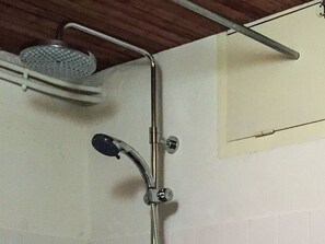 Ferienhaus | Badezimmer | Dusche