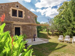 Exterior - Relaxing Holiday Home in Loubejac With Jacuzzi (Loubejac)