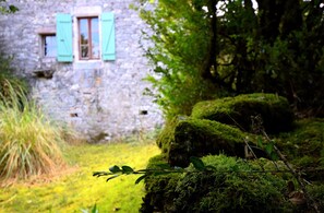 House | Garden - Cahors Countryside Retreat (Barguelonne-en-Quercy)