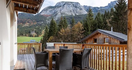 Chalet in Dachstein West With Shared Pool