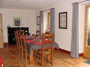 Dining - Beautiful Holiday Home in Baye With Private Swimming Pool (Baye)