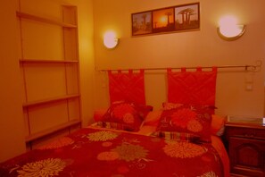 Cottage - Cottage in Vaires-sur-marne by Forest Lake (Vaires-sur-Marne)