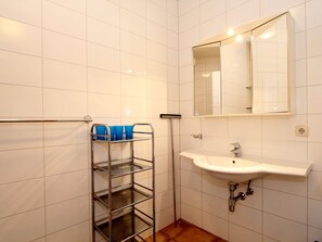 Apartment | Badezimmer | Dusche