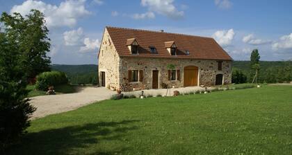 Cosy Holiday Home Near the Causses du Quercy