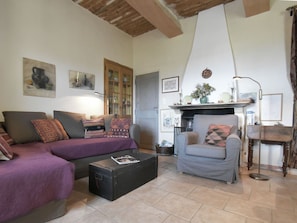 Villa | Living room | Fireplace, DVD player - Charming Villa in Lauris South of France With Private Pool (Lauris)