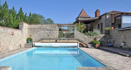 Authentic Wine Chateau With Private Swimming Pool, Unique View and Total Privacy