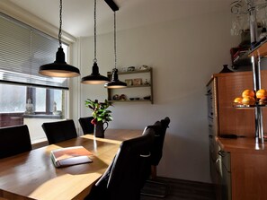 Dining - Gorgeous Holiday Home in Monster Near Sea (Monster)