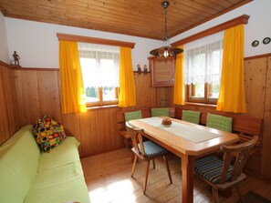 Private kitchen - Cozy Cabin in Niedernfritz near Ski Area (Huettau)