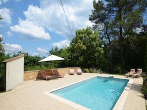 Outdoor pool - Attractive Holiday Home With Private Pool, Stunning Views, Surrounded by Nature! (Nans-les-Pins)