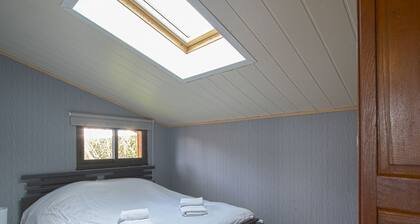 Modern Chalet in Bayeux With Garden
