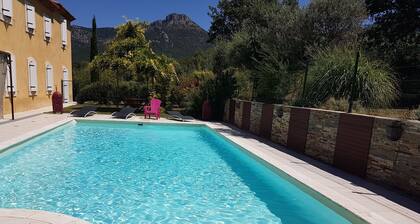 Idyllic Villa in Trets With Private Swimming Pool