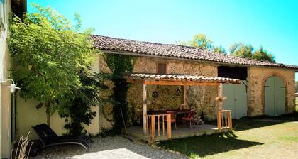 Beautiful Villa With Swimming Pool in Artigat