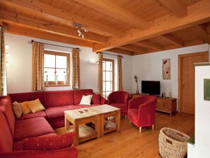 Chalet | Living area - Chalet for 10 People With Access to the Swimming Pool (Wald im Pinzgau)