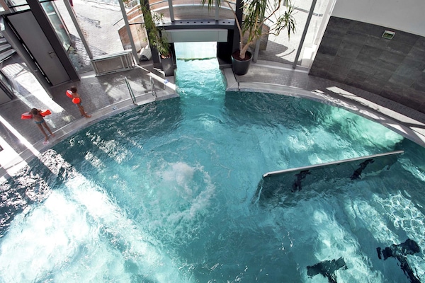 Chalet | Pool | Outdoor pool