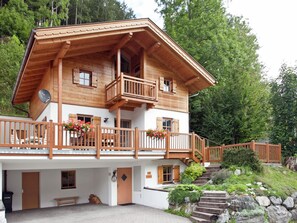 Chalet | Exterior - Chalet for 10 People With Access to the Swimming Pool (Wald im Pinzgau)