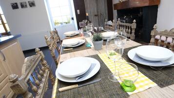 House | Dining