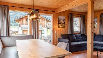 Chalet | Ruang keluarga