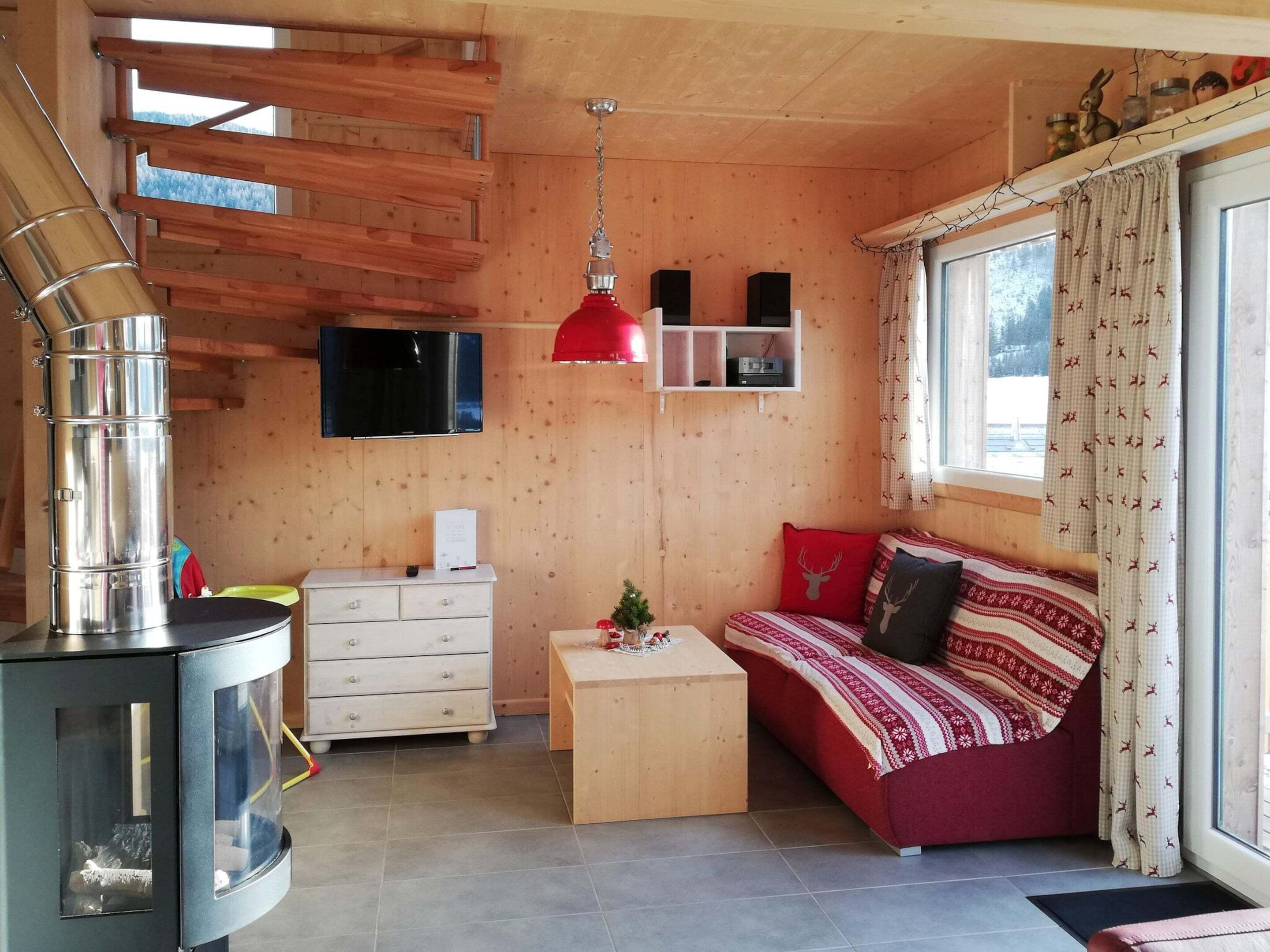 Chalet | Ruang keluarga