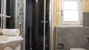 Chalet | Bathroom