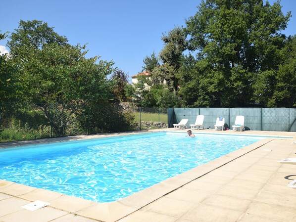 Outdoor pool - Pleasant Holiday Home in Lablachère With Terrace (Lablachere)