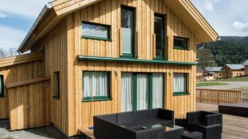Chalet | Exterior