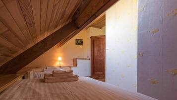 Cottage | 2 kamar tidur dan dilengkapi dengan perabotan berbeda-beda