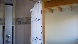 Chalet | Bathroom | Shower - Quaint Chalet in Selonnet With Terrace (Selonnet)