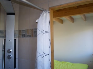 Bathroom - Quaint Chalet in Selonnet With Terrace (Selonnet)