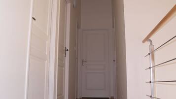 4 bedrooms