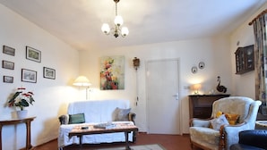 House | Living room - Farmhouse in Fours With Courtyard, Terrace, Fenced Garden (Fours)