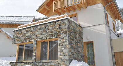 Luxury Chalet in Valloire With Wood Burning Stove and spa