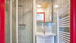 Shower - Authentic Chalet in a Unique Location, Near the Pistes in the Heart of the Vosges (Fresse-sur-Moselle)