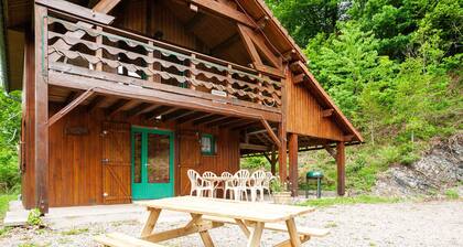 Authentic Chalet in a Unique Location, Near the Pistes in the Heart of the Vosges
