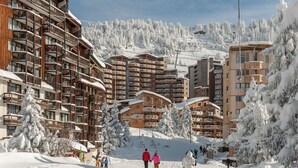 Exterior - Residence With Sauna and Bath House Right on the Slopes of Les Portes du Soleil (Morzine)