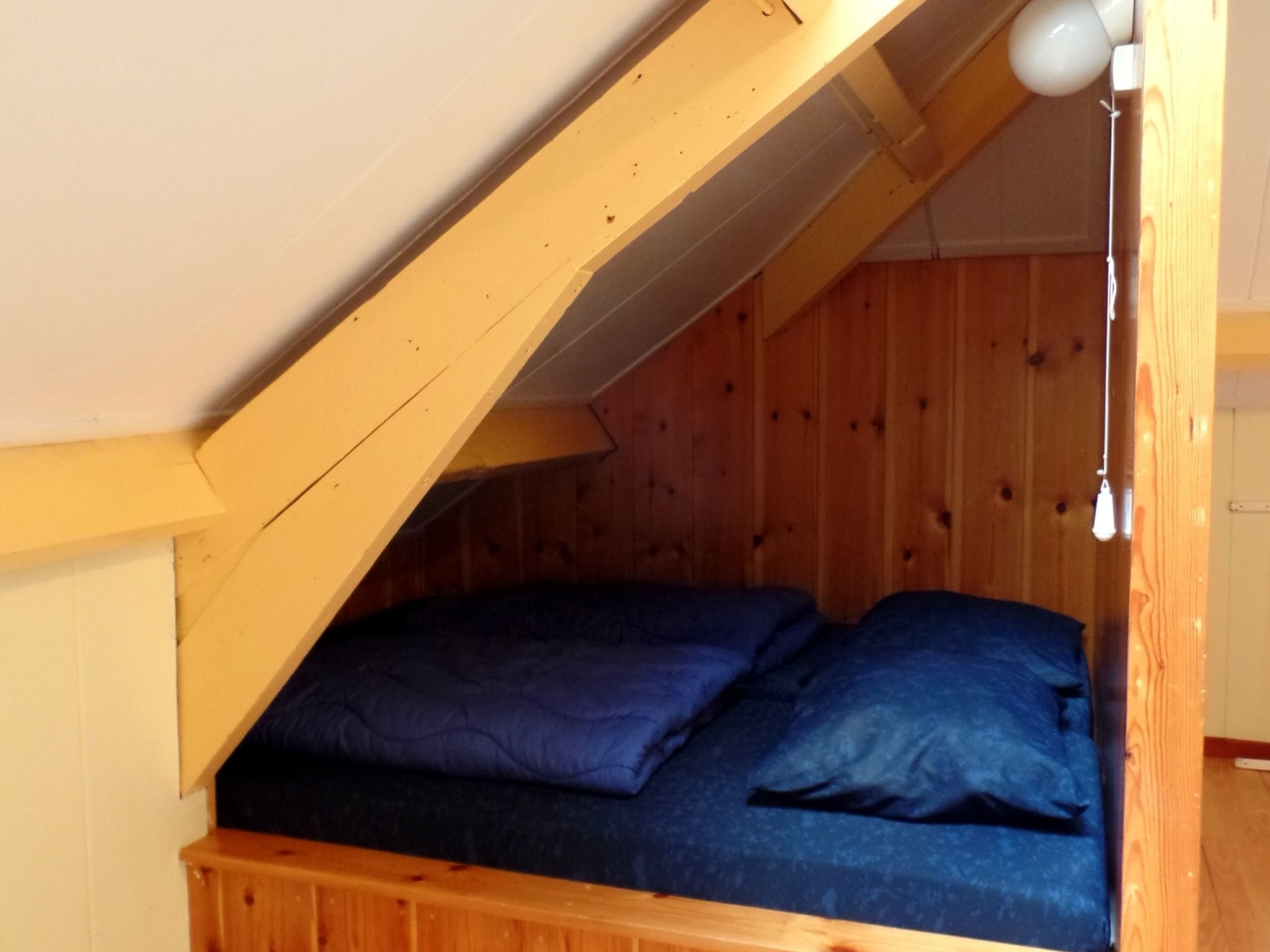 Unclassified image, 1 of 25, button - Spacious Home with Fireplace near North Sea Beach (Ellemeet)