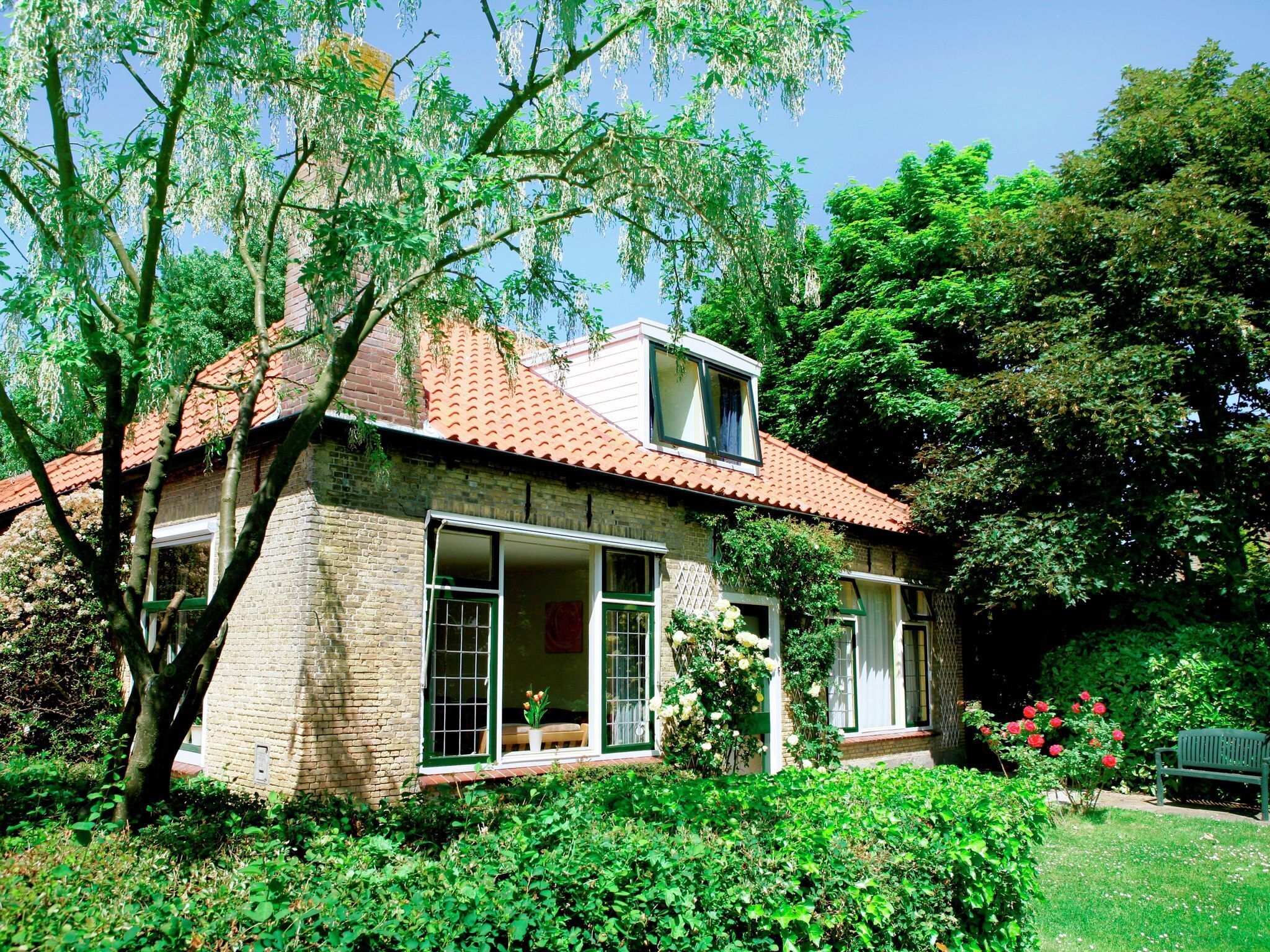 Unclassified image, 3 of 25, button - Spacious Home with Fireplace near North Sea Beach (Ellemeet)