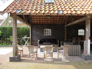 House | Balcony
