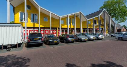 Very Spacious 6-person Apartment Located in the Centre of Ouddorp