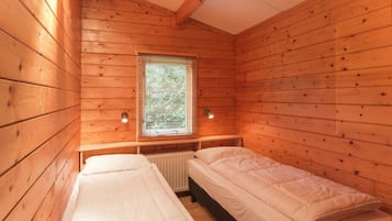 Chalet | 2 bedrooms, individually furnished