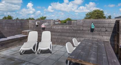 Modern Apartment With a Roof Terrace, on Schiermonnikoog